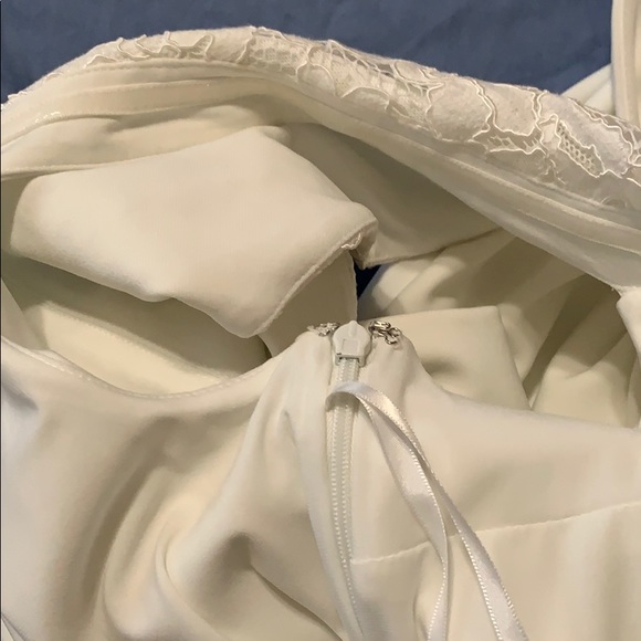 Lauren Ralph Lauren Off Shoulder Long Gown - Picture 13 of 13